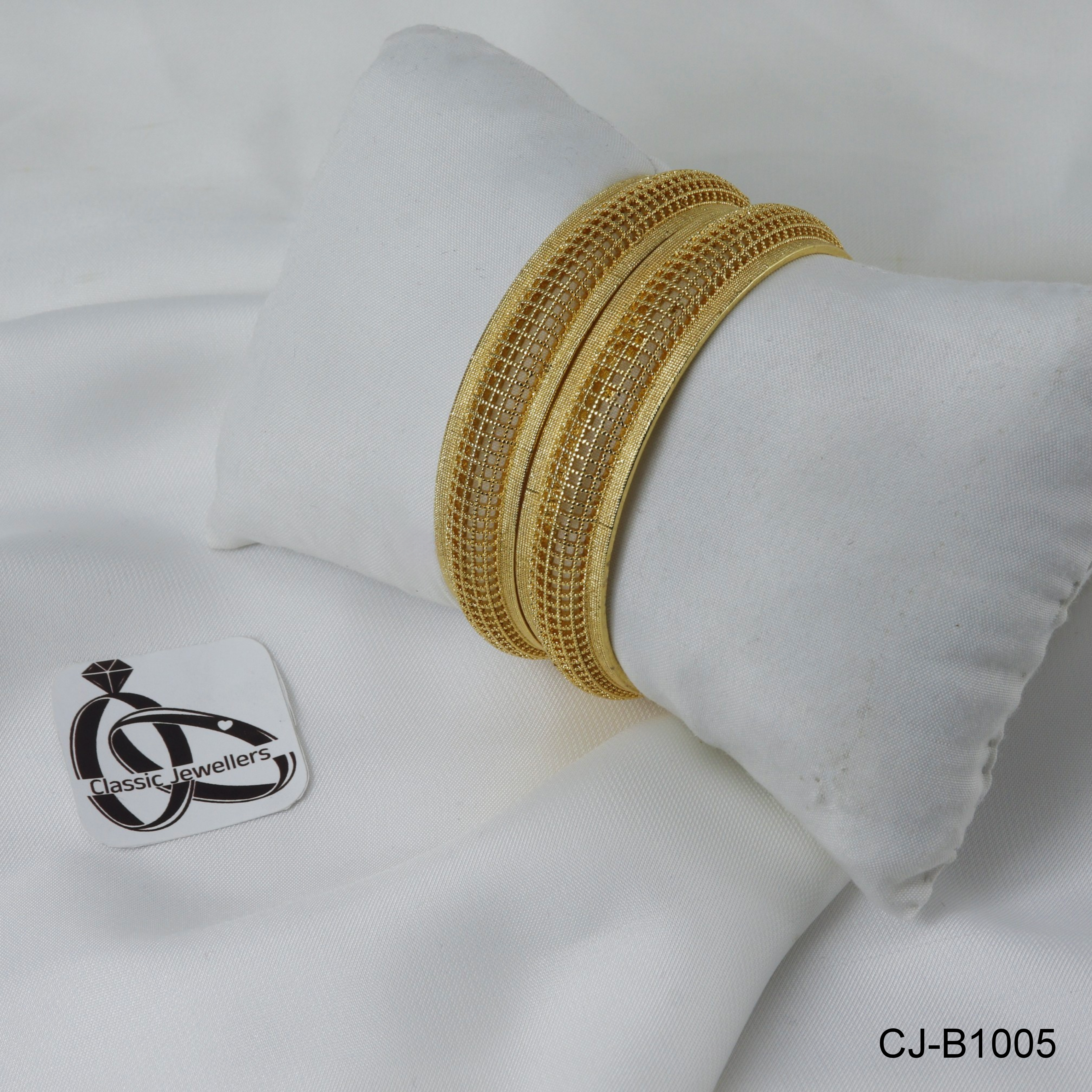 SIMPLE BANGLES CJ-B1005 (GOLDEN)