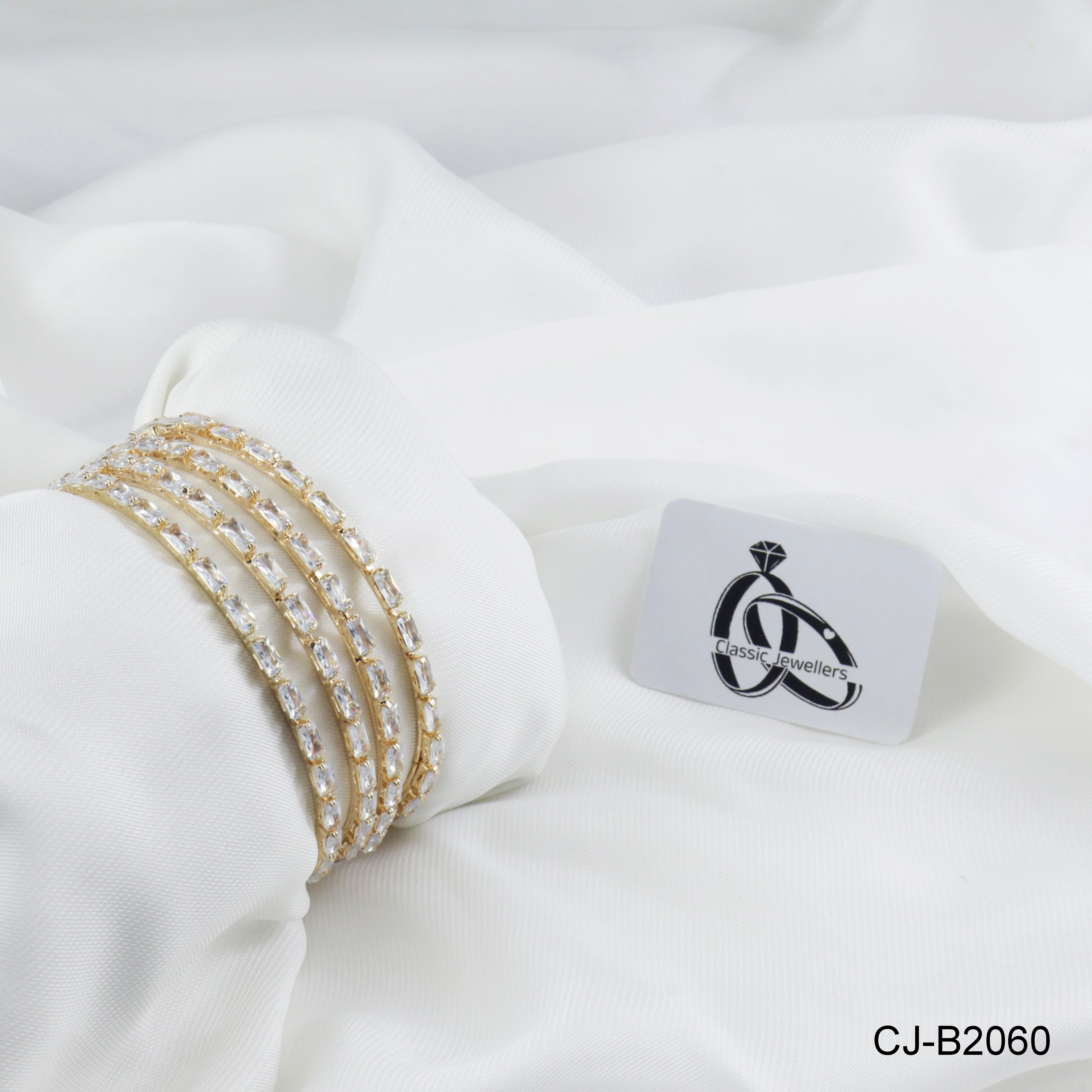 CRYSTAL STOE BANGLES CJ-B2060 (WHITE)